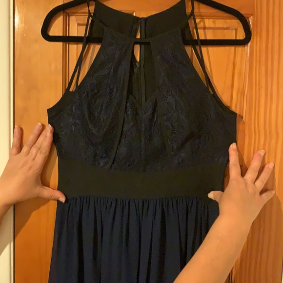 Dress - Picture 4 of 15